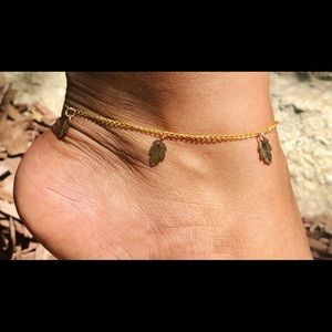 Feather Anklet ✨
